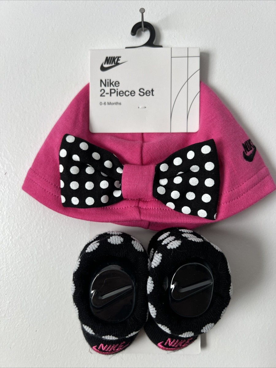 Nike Newborn Baby Girl 0-6 M Pink Polka Dot Beanie Bow Socks