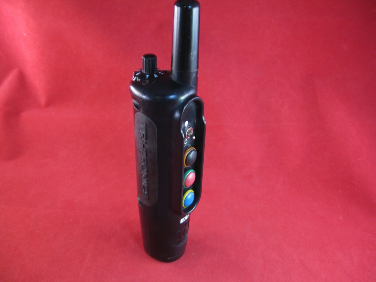 Tri-tronics Classic 70 G3 EXP transmitter handheld with fresh