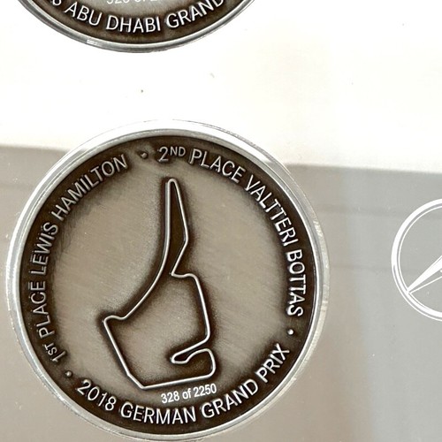 F1 Hi Five Mercedes AMG Petronas Winning Medal Set RARE! Lewis Hamilton - Bild 20 von 22