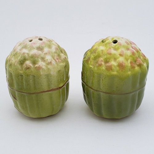 Vintage Enesco Asparagus Bushels Salt Pepper Shakers FLAW Ceramic 1991 D Olsen - Picture 6 of 11