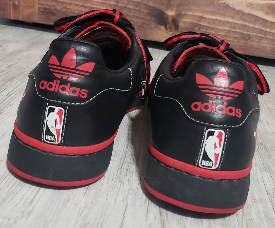 RARE ~ Adidas Campus 2 NBA Series Chicago Bulls Low Top Sneakers 044356 Size 13 - Image 4 of 4