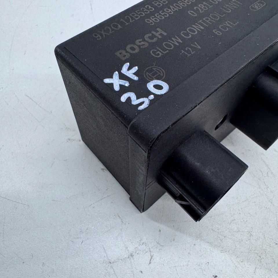 RELÉ BUJÍA INCANDESCENTE JAGUAR XF X250 9X2Q-12B533-BB 3.0 DIÉSEL AJV6D 08-11 Foto 2 de 4