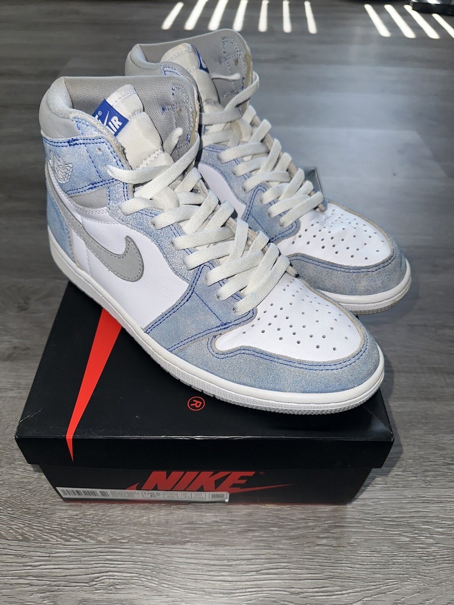 靴 Nike Air Jordan 1 High OG \"Hyper \" Nike Air Jordan 1 Retro High Hyper Royal Grey Shoes Men's