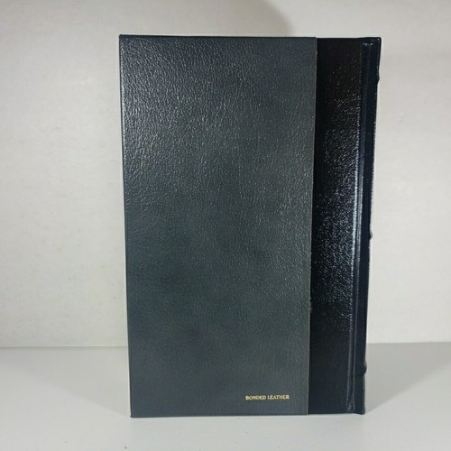 Isaac Asimov: Six Complete Novels Leather Bound Omnibus, Peerage Books 1986 - Picture 3 of 6