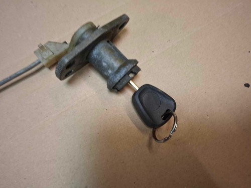 JAGUAR XJ6 X300 X308 TRUNK LOCK WITH KEY 3.2 P 1995 Y - Picture 5 of 5