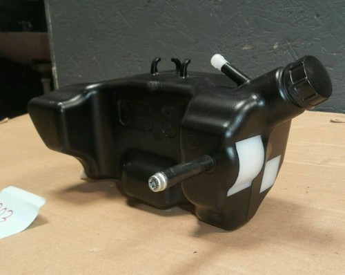 DUCATI HYPERMOTARD 821 2014 WATER COOLANT BOTTLE TANK 58510821b - Picture 4 of 4