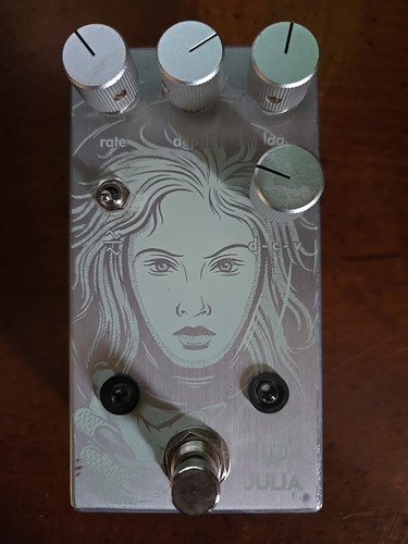 Walrus Audio Julia Chorus & Vibrato Pedal V2