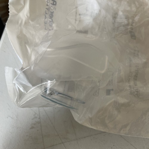 Cojín de sello nasal F&P Eson 2 tamaño MEDIANO 400ESN215 NUEVO EN PAQUETE genuino OEM - Imagen 2 de 4
