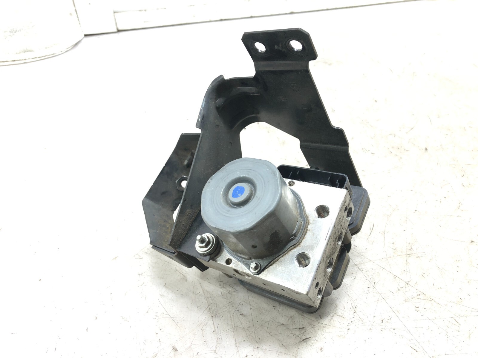 2014-2017 MASERATI GHIBLI SQ4 AWD ABS ANTI LOCK BRAKE PUMP MODULE OEM.
