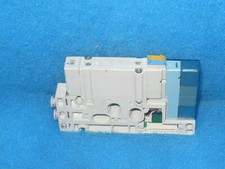 SMC SY5A00R-5UF1 100kPa-0.6MPa Valve + 1 Year Warranty