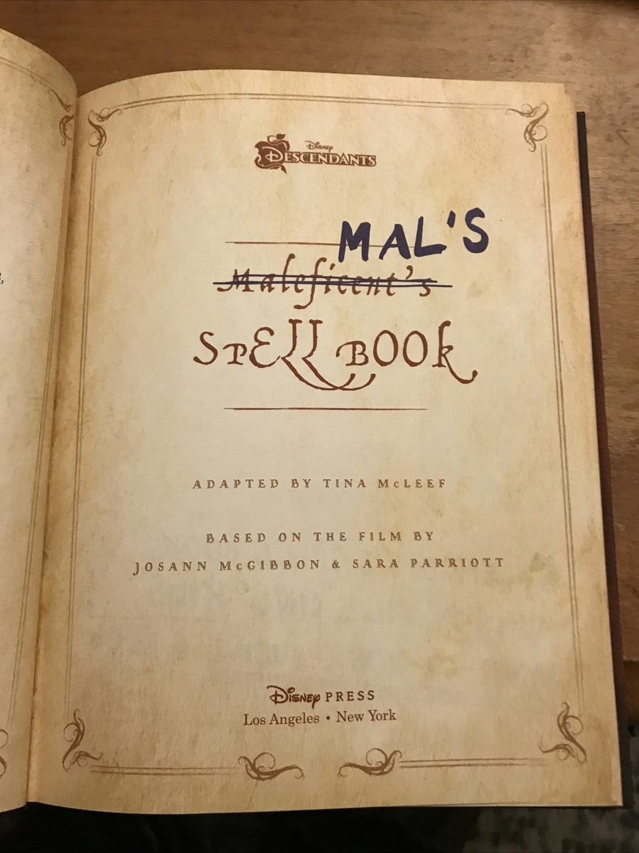 Descendants: Mal's Spell Book by Disney Book Group (2015