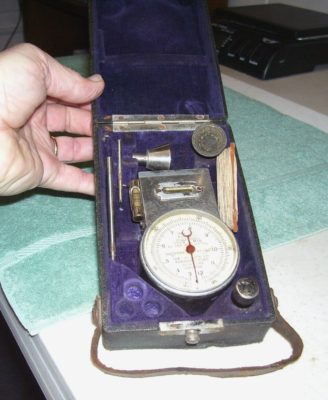 #ad Antique Dr. Horn#x27;s Foxboro Co. Portable Tachometer In Case With Attachments $49.55