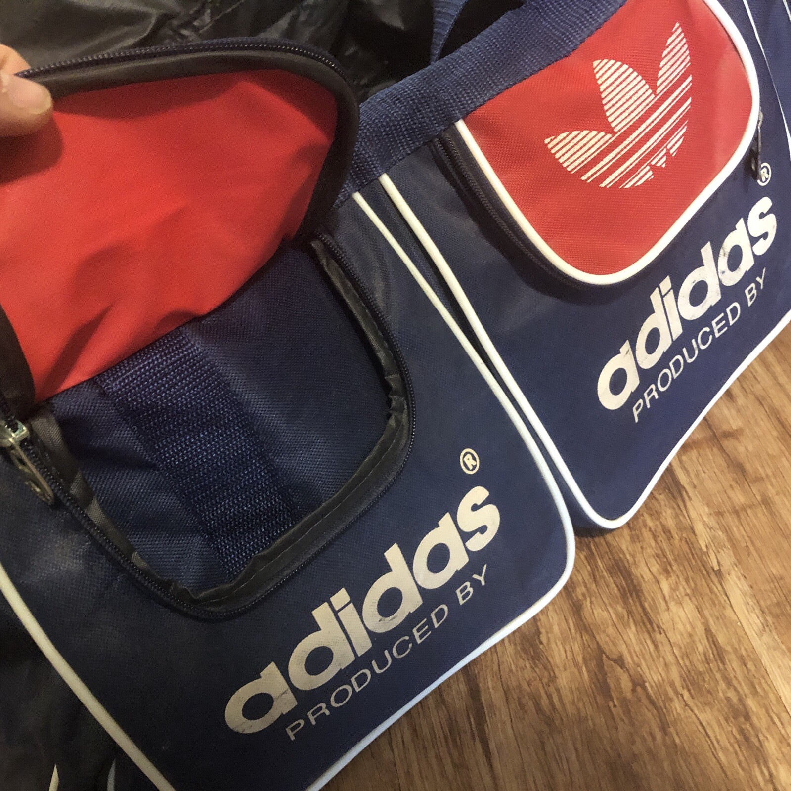 Adidas Original Medium Duffle Bag gym travel carry on… Gem
