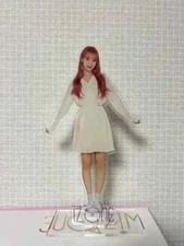 I sell IZ*ONE Le Seraphim Kim Chae-won Seoul Con acrylic stands