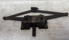 1933 1934 Ford Windshield Crank Out Regulator Mechanism Oem Coupe Tudor Fordor