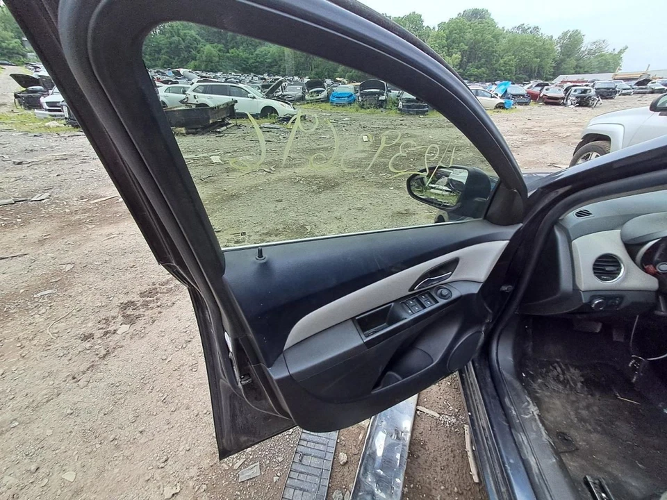 2014 Chevrolet Cruze Driver Left Front Lower Control Arm OEM 125k Miles - Image 2 of 4