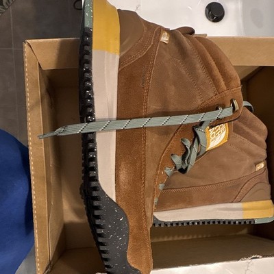 The North Face Back-To-Berkeley III Leather WP Boots Brown/Black Men s 12