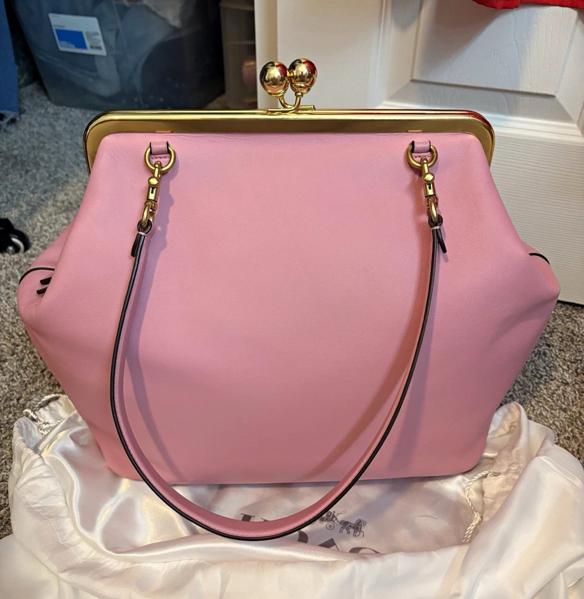 Coach ピンク ショルダーバッグ バッグ & ハンドバッグ 女性用 | eBay