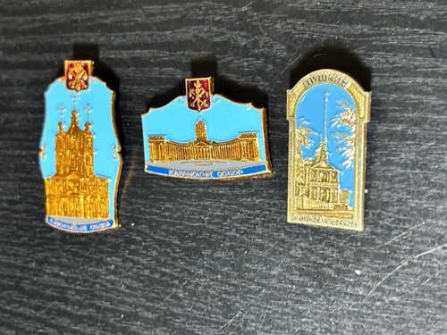 13 VINTAGE RUSSIAN PINS & BADGES SOLD TOGETHER - Picture 2 of 5