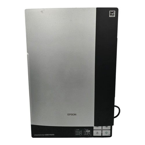 Epson Perfection V200 Photo Scanner – FAULTY Powers On No Scanning – Spares/Rep