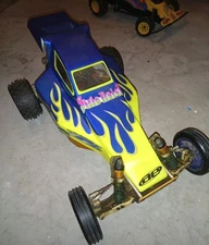 VINTAGE 1992 TEAM ASSOCIATED RC10 B STAMP,Yokomo Motor, Futaba,LOSI Tire Stealth