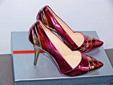 $1250.00 PRADA PATENT LEATHER CLASSIC PUMP SHOES SZ 37,5 IITALY