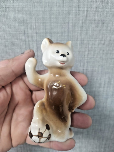 Vintage Porcelain Figure USSR.Olympic Bear. Footballer Dynamo - Picture 12 of 13