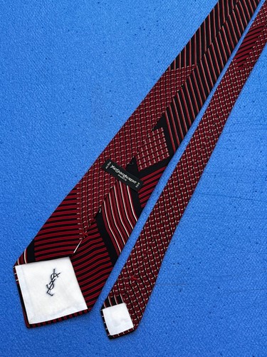 Authentic YSL YVES SAINT LAURENT Striped Design On Red All Silk Wide Necktie Tie - Picture 6 of 11