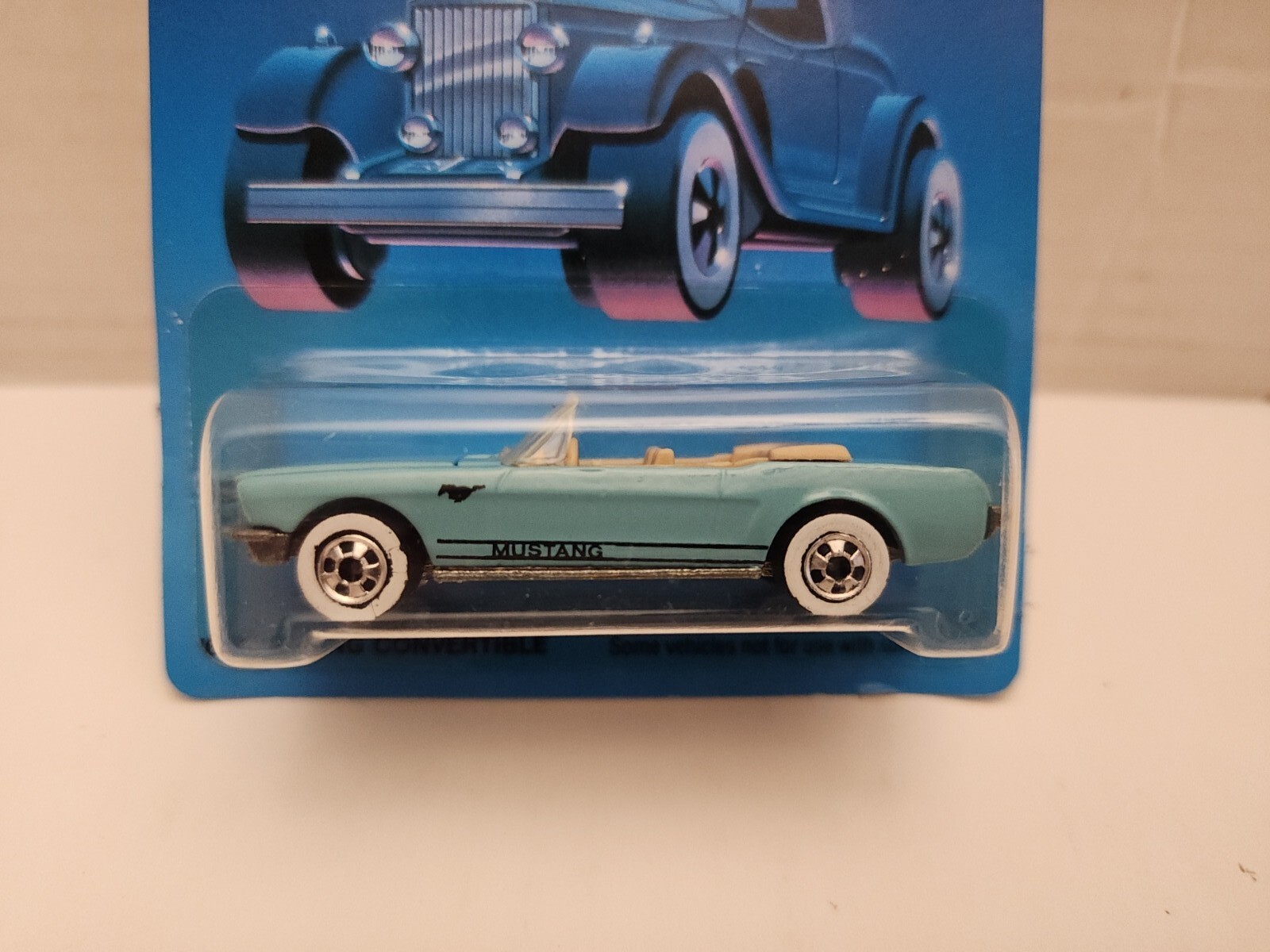 Picture 3 of 8