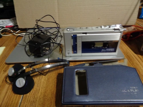 Vintage Cassette Player Aiwa CS J1SY Stereo Radio Cassette Recorder Japan 