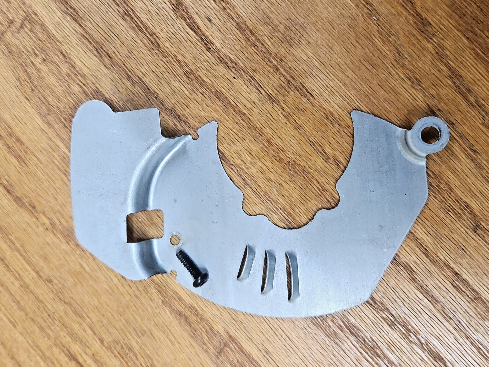 Milwaukee V18 Circular Saw Retaining Plate 44-66-0560 for 6310-20 057B