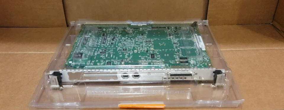 MOTOROLA MVME 2700 712 I/0 - 01-W1668B67C W/ 01-W3287F - Image 3 of 4