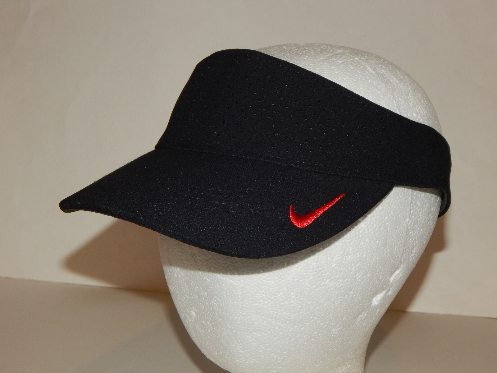 red nike visor