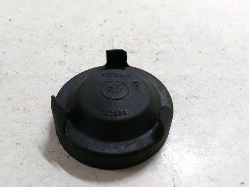 VW PASSAT Variant B5 3B5 Scheinwerferabdeckung 143688 1.90 Diesel 81kw 28380102