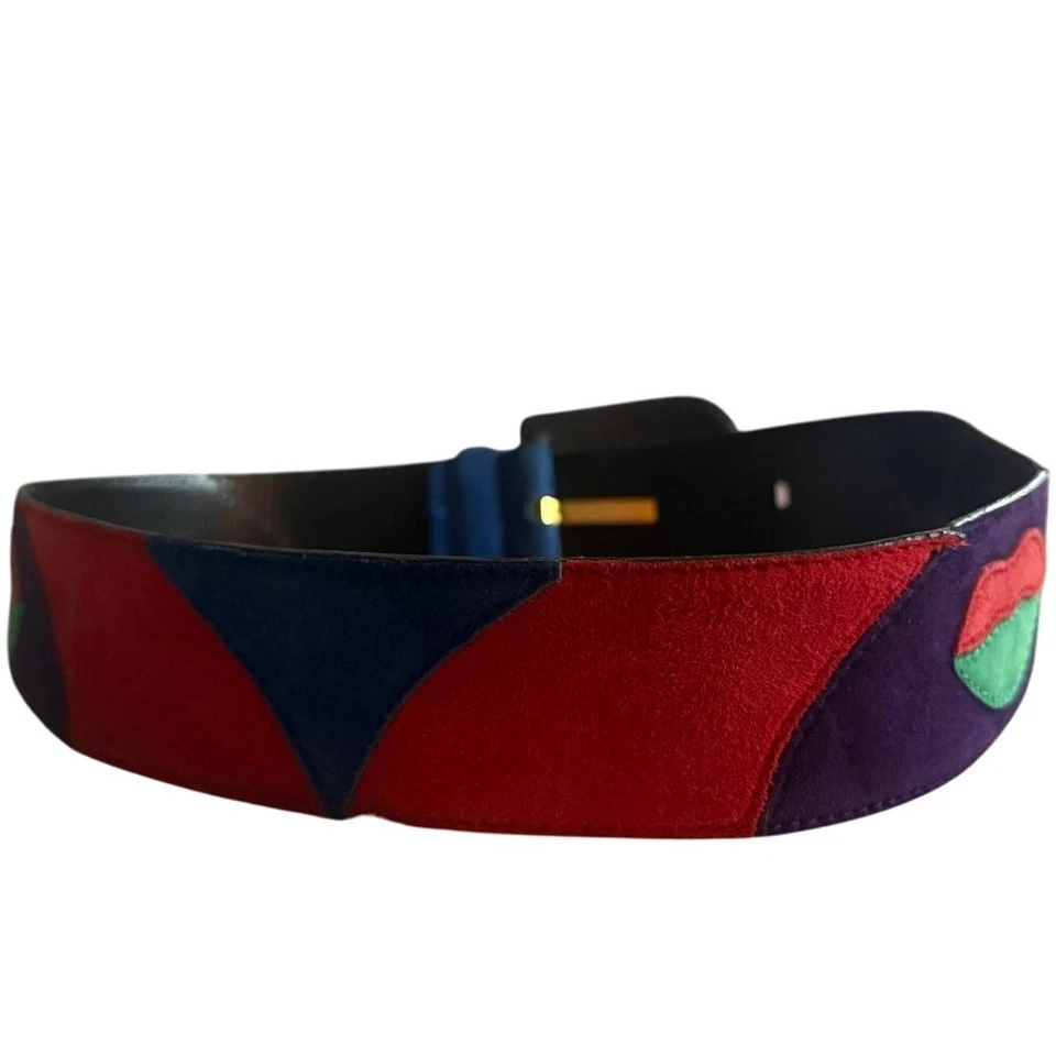 Cinturón labial vintage años 80 Escada Alemania Occidental cuero gamuza retazos Foto 3 de 4