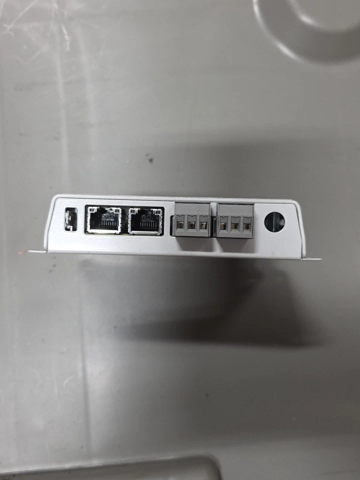 HMS Ewon Netbiter EC310 银色 — 第 4/4 张图片