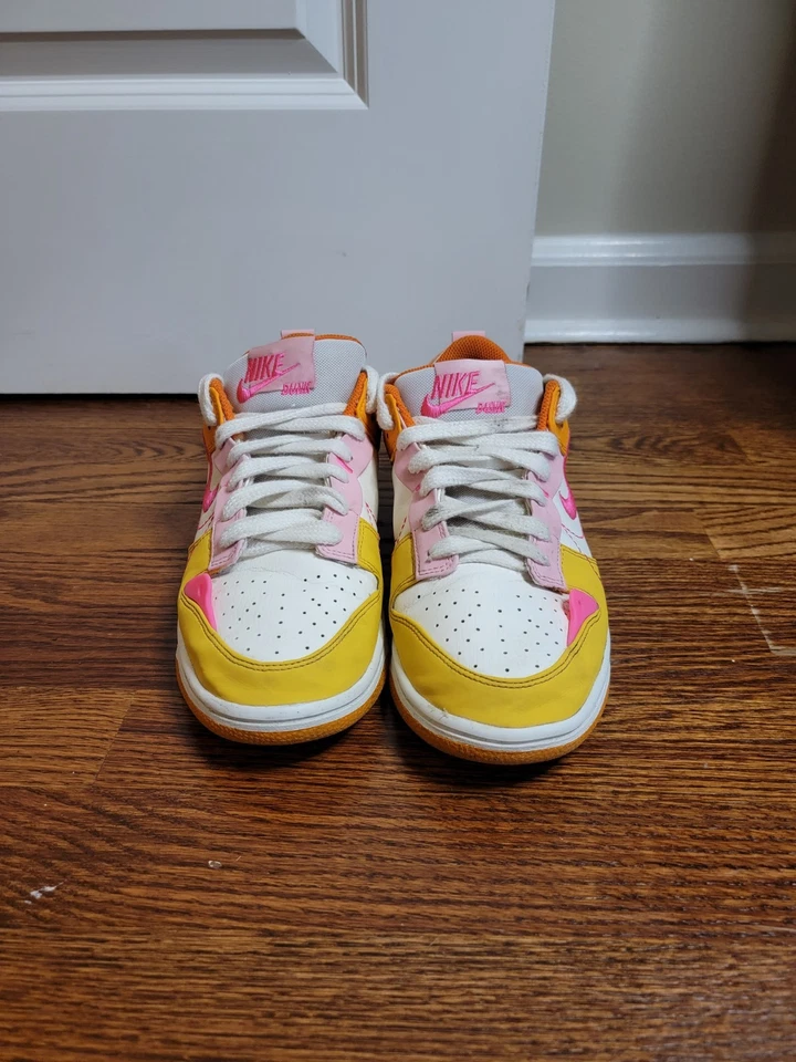 Nike Dunk Low Disrupt 2 Sunrise Colorway, DX2676-100, para mujer talla 10 de EE. UU., usadas Foto 2 de 4