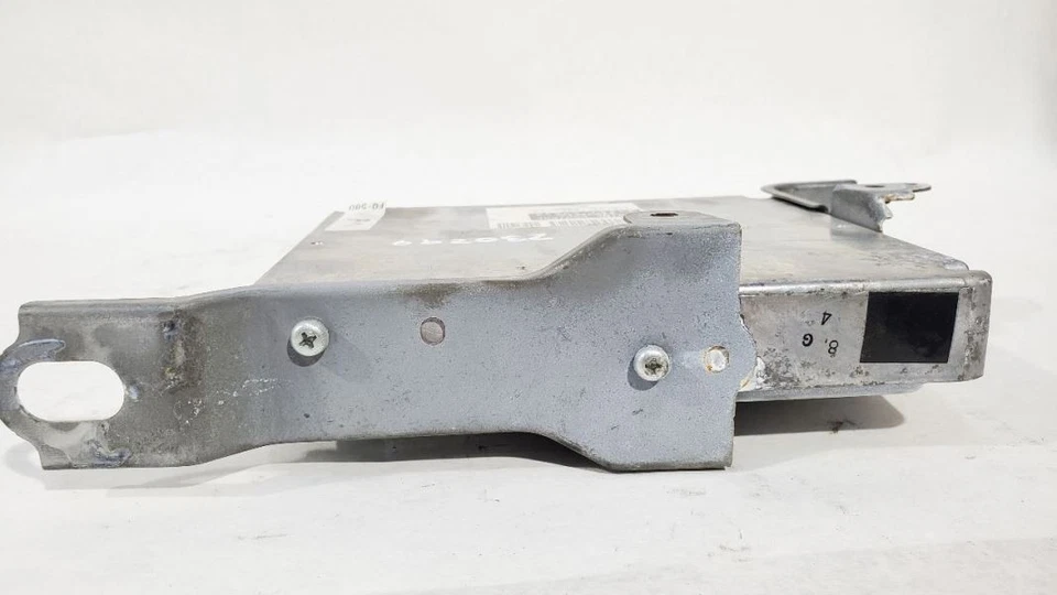 Engine Computer Module ECM 4.7L 89661-60d30 OEM 2006 Lexus GX470     - Image 4 of 4