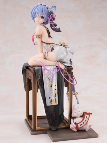 New Re:life In A Different World From Zero Emilia Rem Statue Figure Action Model - Picture 11 of 13