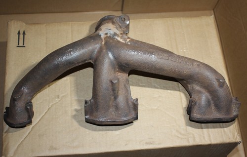 GENUINE MERCEDES-BENZ MB W460 G300 W123 300D OM617 ENGINE EXHAUST MANIFOLD OEM - Picture 5 of 10