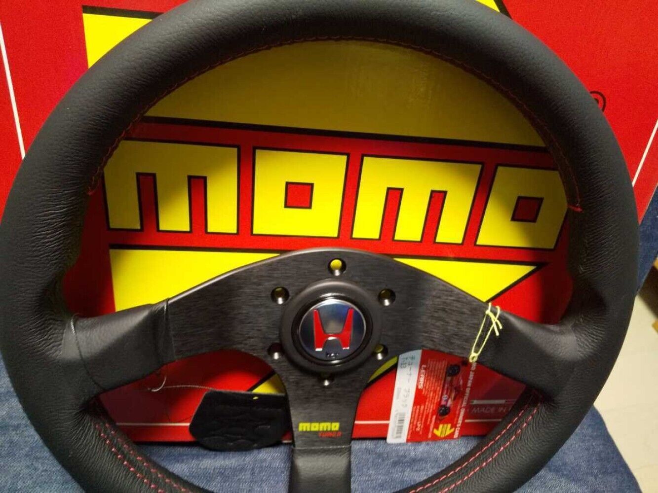 Momo Tuner Steering Wheel 320mmφ Honda Horn Button NSX S2000 Civic