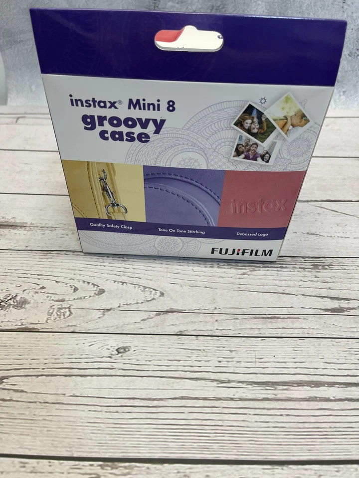 Estuche FUJIFILM Instax Mini 8 Groovy Negro Nuevo En Caja Foto 2 de 3