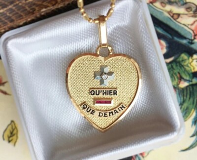 1Ct Lab Created Ruby/Diamond 14K Yellow Gold Finish Qu hier que demain Pendant
