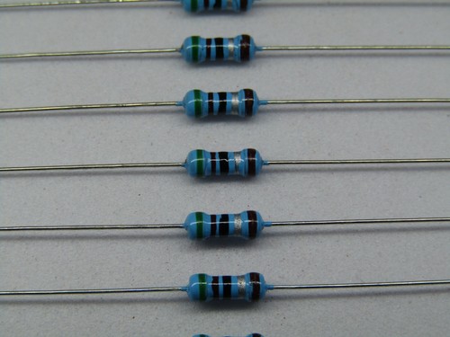 Metallfilmwiderstand 5 Band 1 % Toleranz 1/4 W Leistung 1 Ohm ~ 750 Ohm 1,4 W Leistung - Bild 17 von 66