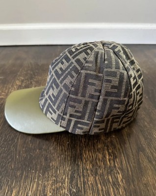 Fendi Roma Reversible Logo Hat In Olive Green Baseball Cap  display picture 1