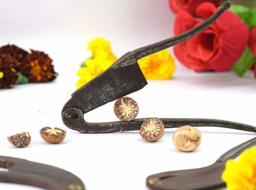 Old Indian Iron Betel Nut Cutter Lot of 3 Nice Shape Home Table Décor. i12-123 - Picture 5 of 7