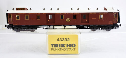 TRIX HO SCALE 43392 CIWL ORIENT EXPRESS BAGGAGE CAR #1205 W/INTERIOR LIGHT AC - Picture 1 of 12