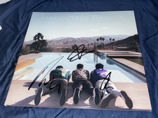 Nick, Kevin & Joe Jonas Signed Vinyl Album Happiness Begins Jonas Brothers
