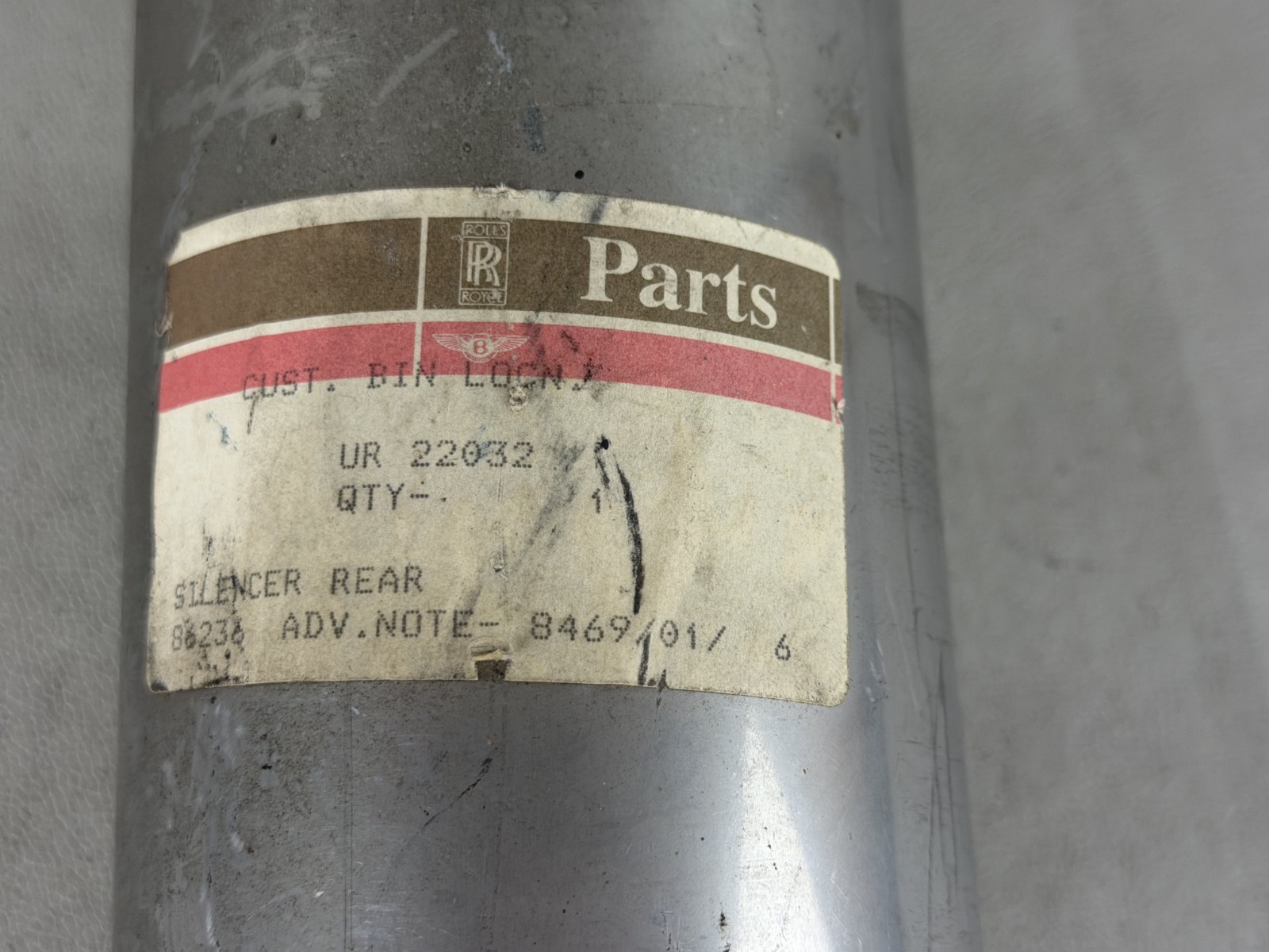 New! 1981-1986 Rolls Royce Silver Spirit, Bentley Mulsanne Exhaust Muffler