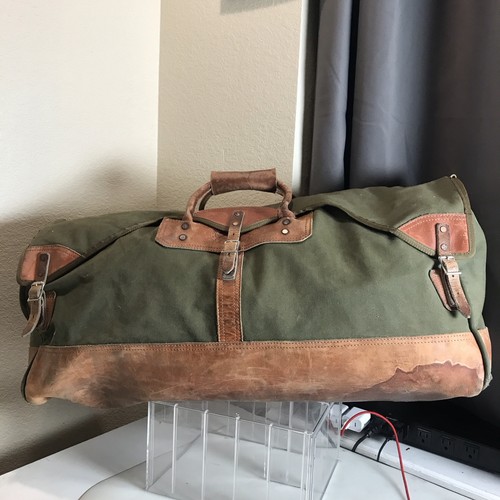 Vintage Orvis Battenkill 28”’ Duffle Bag